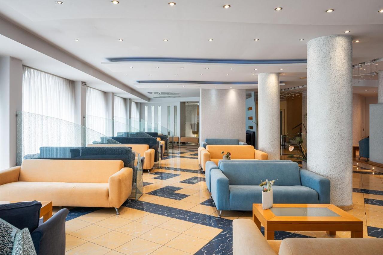 Kreoli Suites Glyfada Athena Bagian luar foto