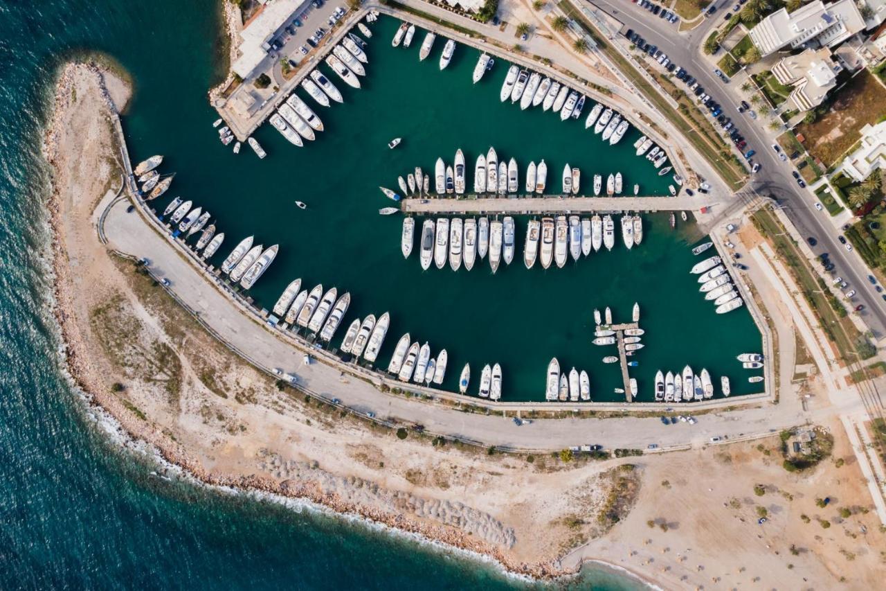 Kreoli Suites Glyfada Athena Bagian luar foto